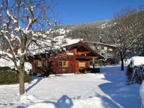 Chalet Heisenhaushütte by Interhome